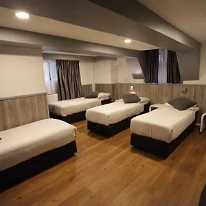 2* Hotel Travel